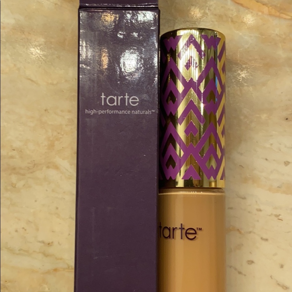 Tarte Shape Tape concealer in Tan Sand